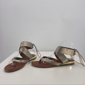 Makers Gold Bronze Thong Gladiator Ankle Strap Leather Sandals Size 10